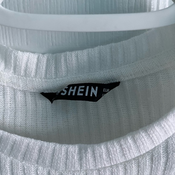Shein Ribbed Crop Top - Picture 3 of 5